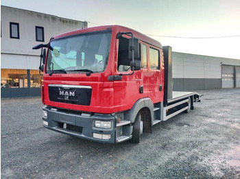 Autotransporter truck MAN TGL 8.220