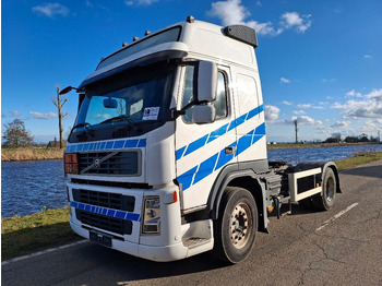 Tractor unit VOLVO FM 380