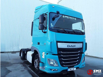 Tractor unit DAF XF 460