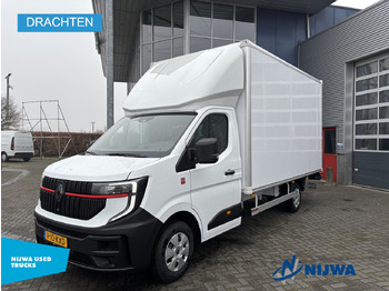 Closed box van RENAULT Master