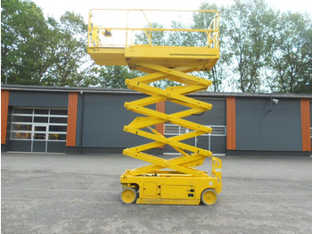Scissor lift GENIE