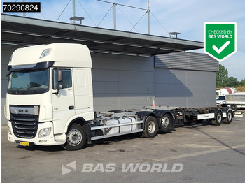 Container transporter/ Swap body truck DAF XF 480