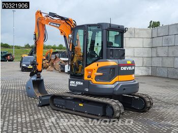 Mini excavator Develon DX55 R-7 A/C: picture 3