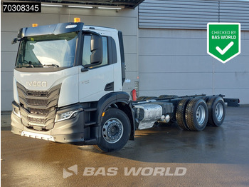 Cab chassis truck IVECO X-WAY