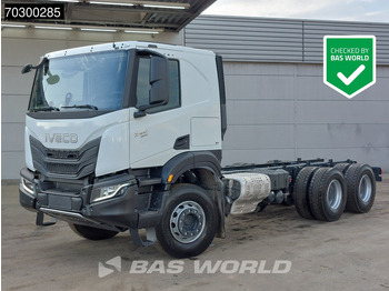 Cab chassis truck IVECO X-WAY