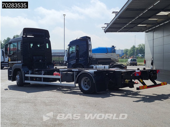Container transporter/ Swap body truck MAN TGS 18.360 834 4X2 19tonner BDF Automatic Navi Euro 6: picture 2