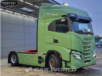 New Tractor unit Iveco S-Way 580 4X2 NEW! LED Standklima ACC Navi Euro 6: picture 3