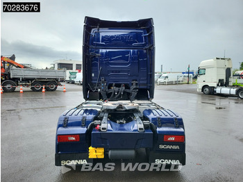 Tractor unit Scania R540 4X2 Retarder Full-Air 2x Tanks Leather LED ACC Standklima Alcoa's: picture 3