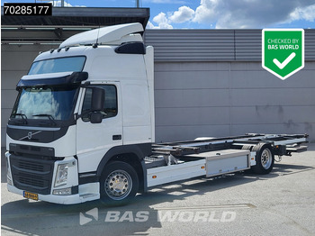 Container transporter/ Swap body truck VOLVO FM 370