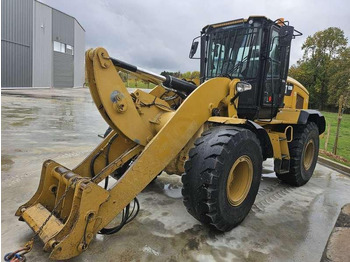 Wheel loader CATERPILLAR 938M
