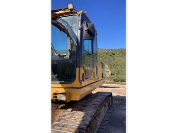 Crawler excavator Komatsu PC210LC: picture 4