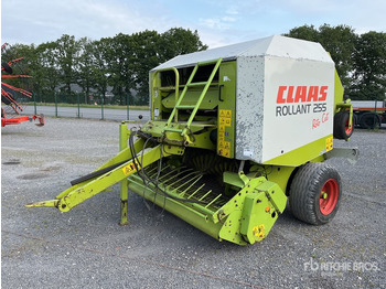 Round baler CLAAS