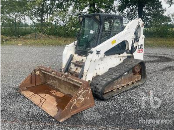 Compact track loader BOBCAT