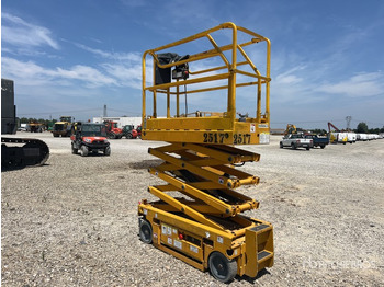 Scissor lift HAULOTTE Optimum 8