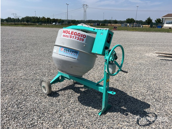 Concrete mixer