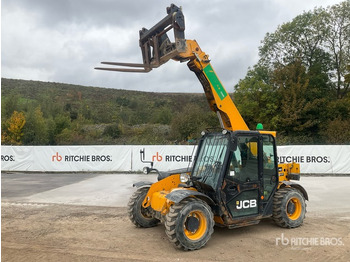 Telescopic handler JCB
