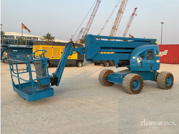 Articulated boom 2007 JLG 450AJ 4WD Diesel Articulating Boom Lift: picture 2