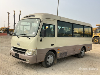 Bus HYUNDAI