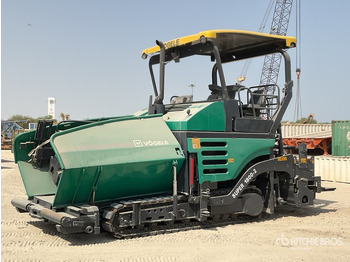 Asphalt paver VÖGELE