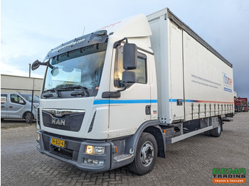 Curtain side truck MAN TGL 12.220