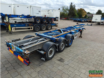 Container transporter/ Swap body semi-trailer VAN HOOL