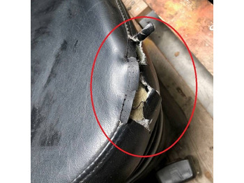 Seat for Material handling equipment Seat for Linde: picture 3