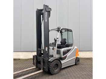 Electric forklift STILL RX60
