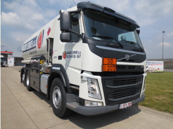 Tanker truck Volvo FM: picture 4