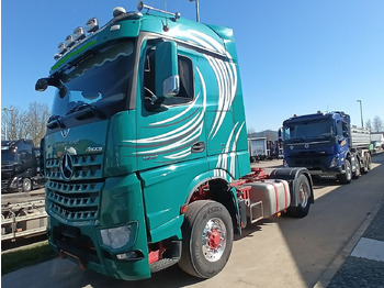 Tractor unit MERCEDES-BENZ Arocs