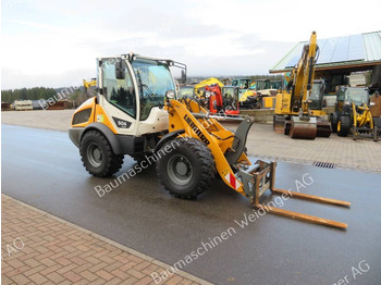 Wheel loader LIEBHERR L 506