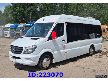Coach MERCEDES-BENZ Sprinter 516