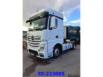 Tractor unit MERCEDES-BENZ Actros 1843