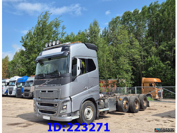 Timber truck VOLVO FH16 750