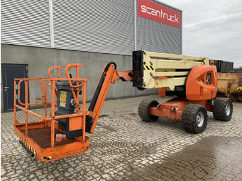 Articulated boom JLG