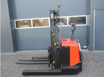 Stacker BT