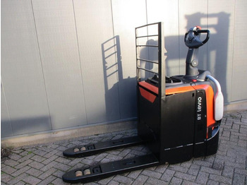Pallet truck TOYOTA