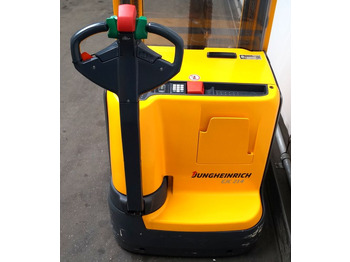 Stacker Jungheinrich EJC214: picture 3 Stacker Jungheinrich EJC214: picture 3