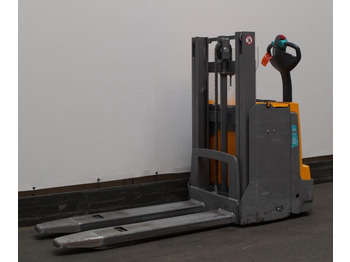 Stacker JUNGHEINRICH EJD