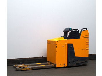 Pallet truck JUNGHEINRICH ERE