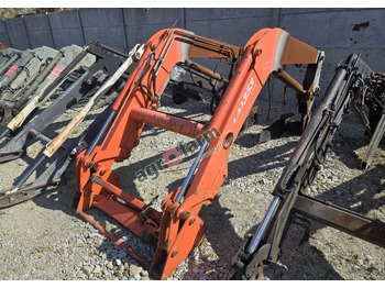 Spare parts Ładowacz czołowy z adaptacją, Kubota M8540 LA1353: picture 2 Spare parts Ładowacz czołowy z adaptacją, Kubota M8540 LA1353: picture 2