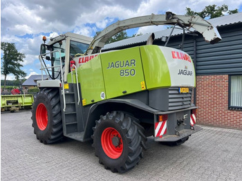 Forage harvester Claas Jaguar 850 Speedstar: picture 3