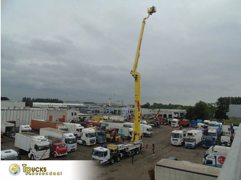 Truck MERCEDES-BENZ Actros