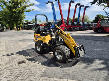Compact loader MUSTANG AL 306 miniloader: picture 5