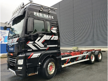 Cab chassis truck MAN