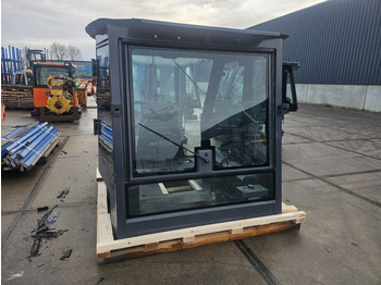 New Cab for Construction machinery Case 48158665: picture 2 New Cab for Construction machinery Case 48158665: picture 2