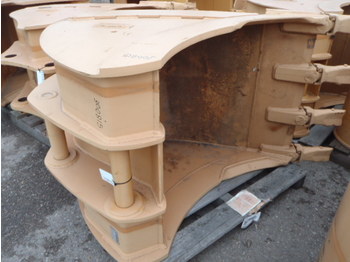 New Excavator bucket Case R6: picture 1