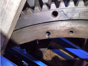 Slewing ring for Construction machinery Fuchs 301: picture 1