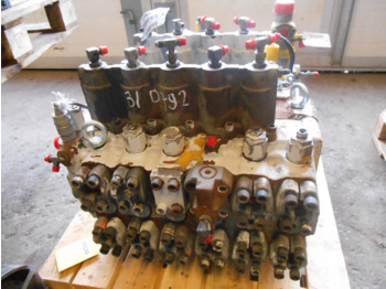 Hydraulic valve HITACHI