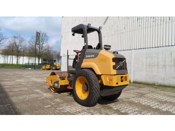 Compactor Volvo SD 45 B: picture 4