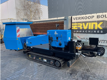 Directional boring machine